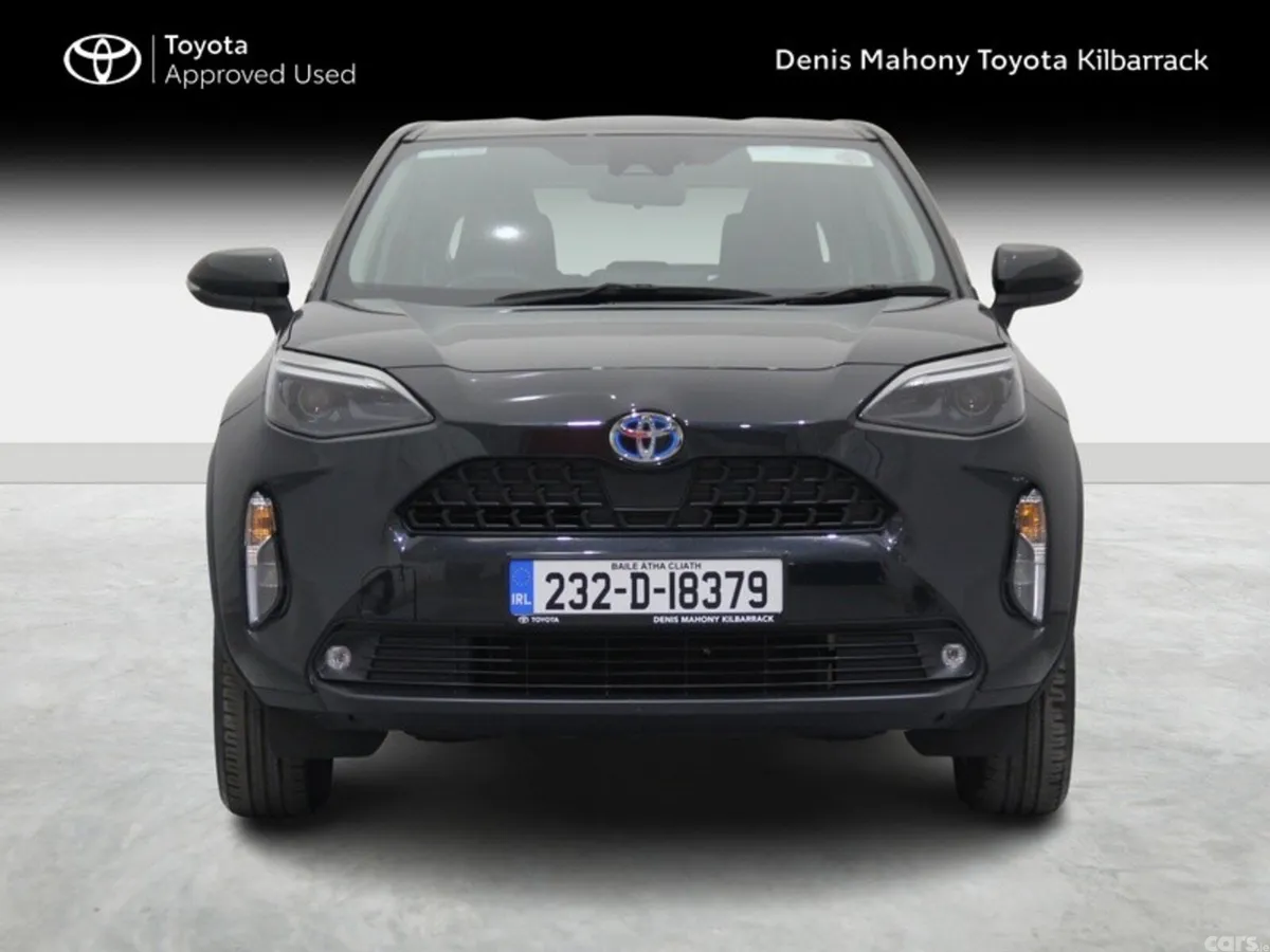 Toyota Yaris Cross Hatchback, Petrol Hybrid, 2023, Black