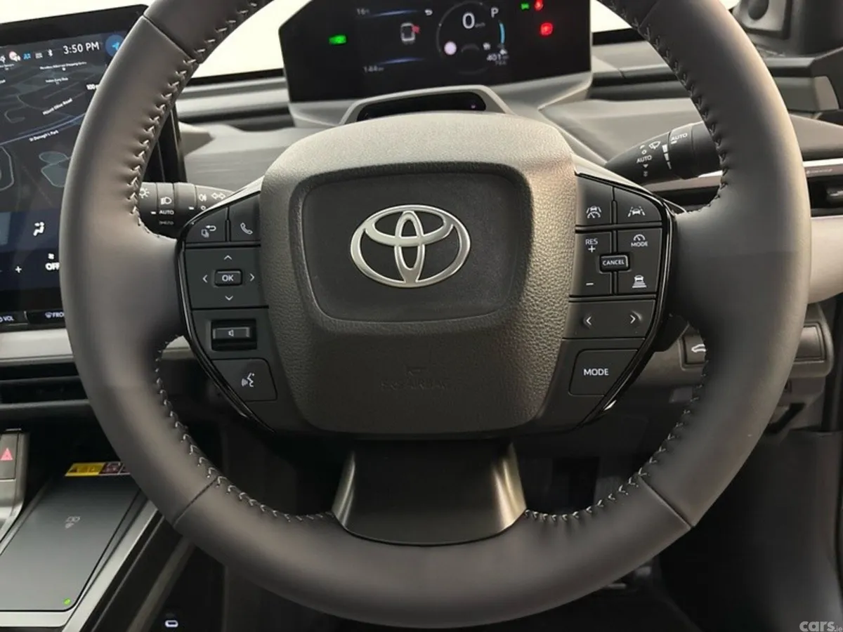 Toyota C-HR Estate, Electric, 2026, Green