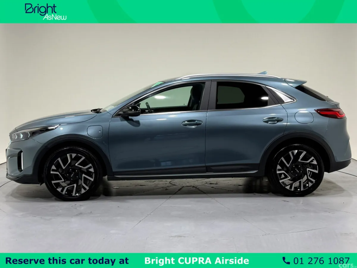 Kia XCeed Hatchback, Petrol Plug-in Hybrid, 2023, Grey