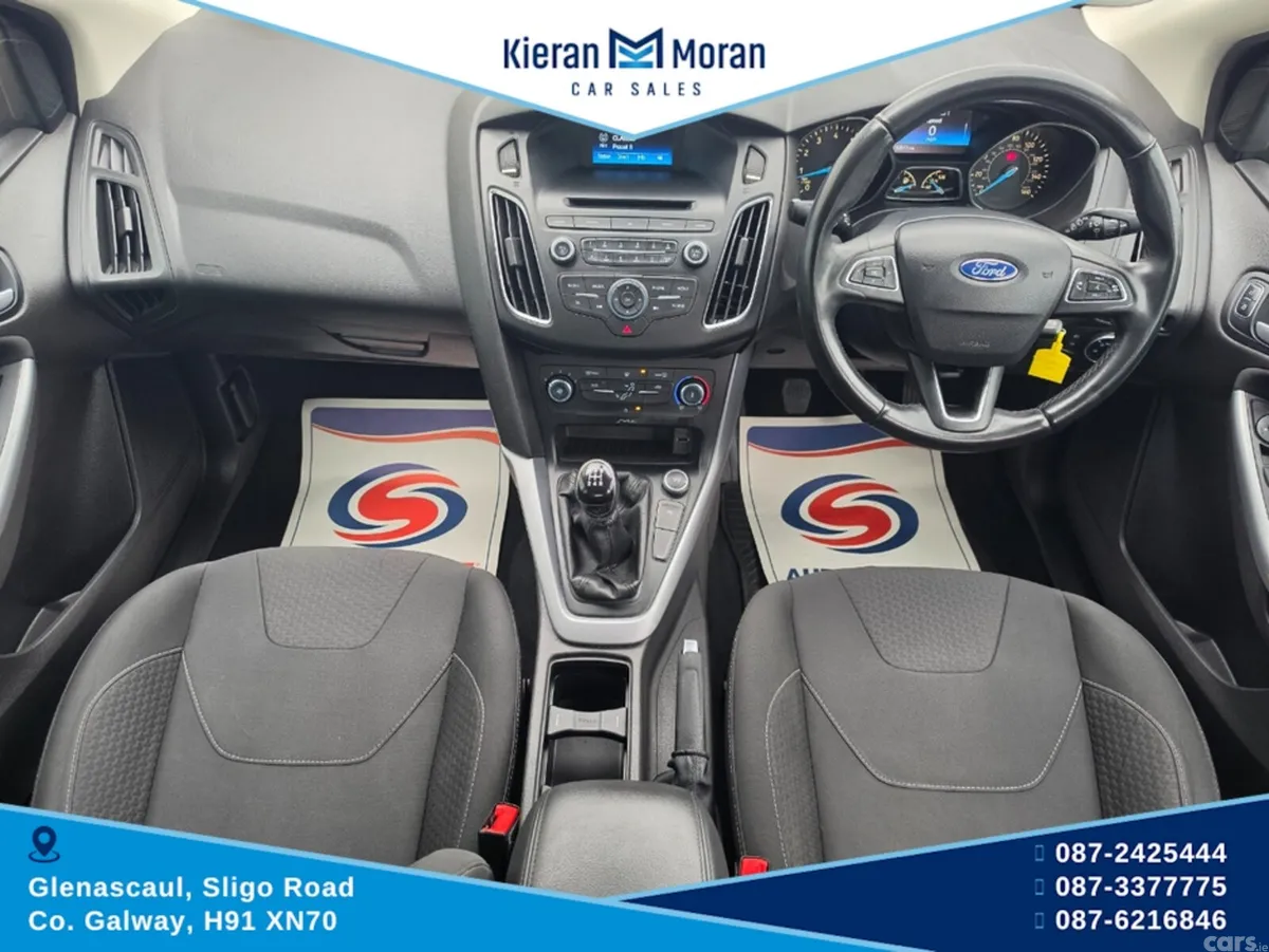 Ford Focus Hatchback, Petrol, 2015, Black