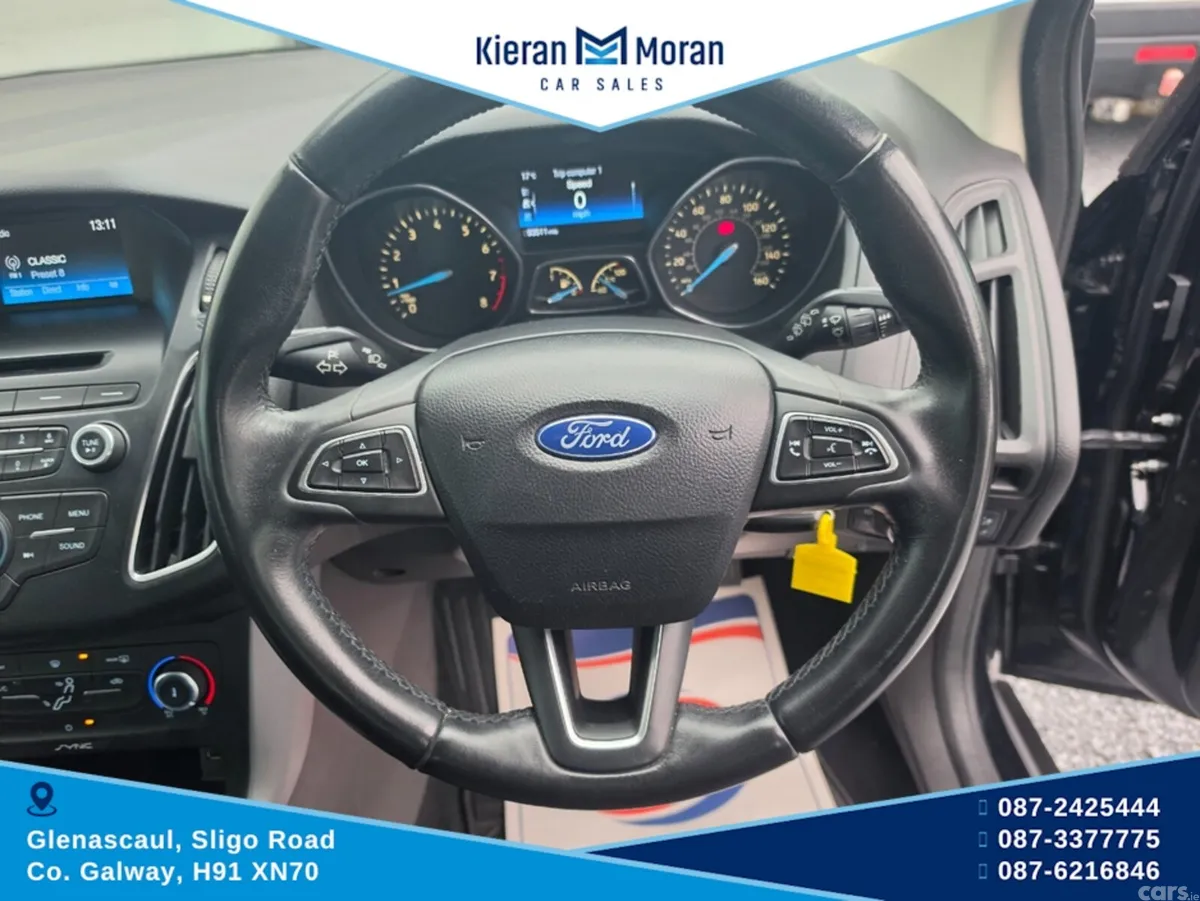 Ford Focus Hatchback, Petrol, 2015, Black