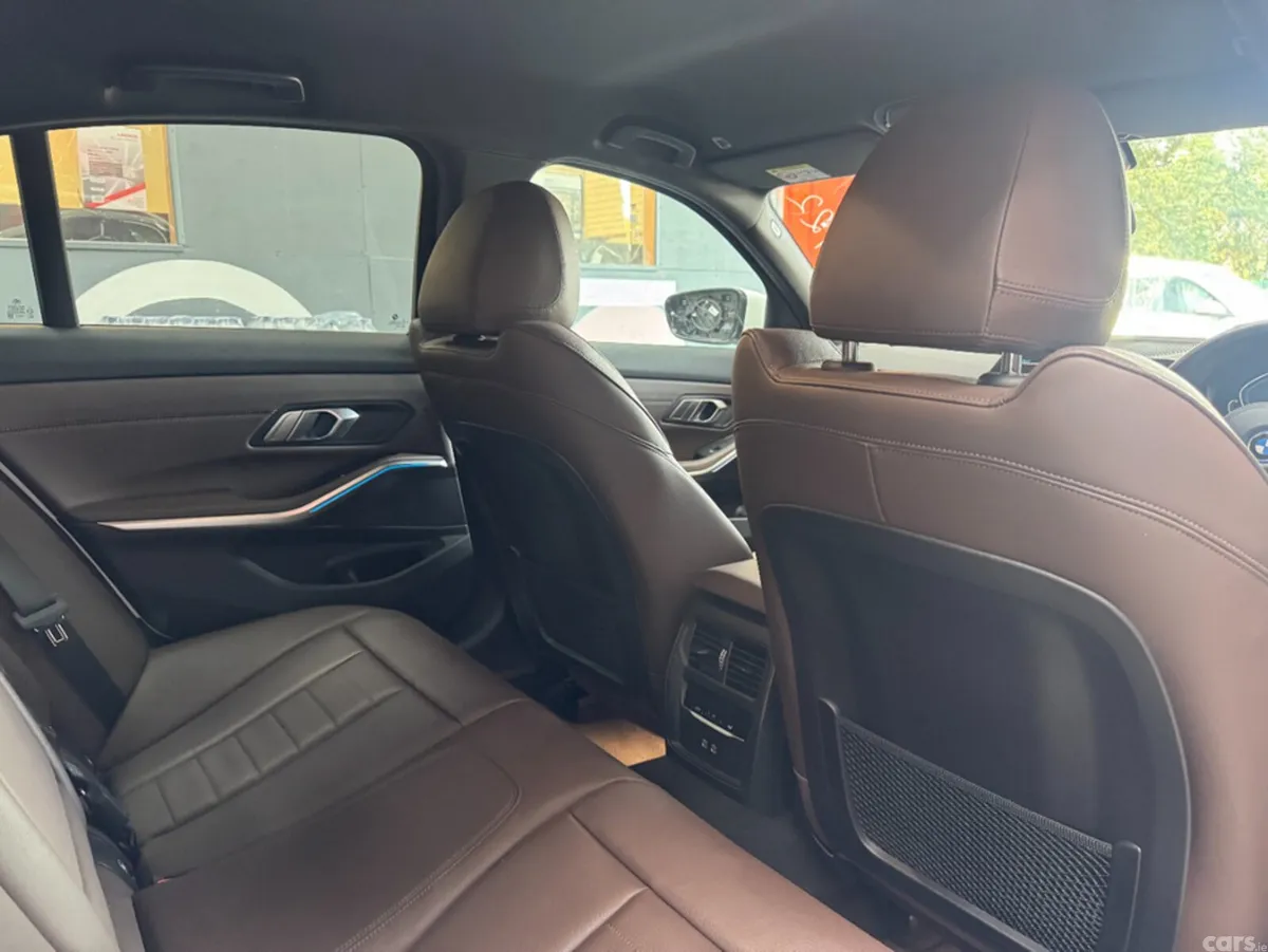 BMW 3-Series Saloon, Petrol Plug-in Hybrid, 2022, White