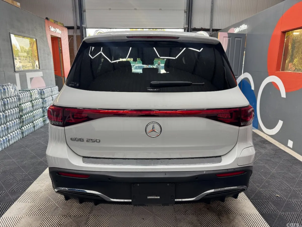 Mercedes-Benz EQB SUV, Electric, 2023, White