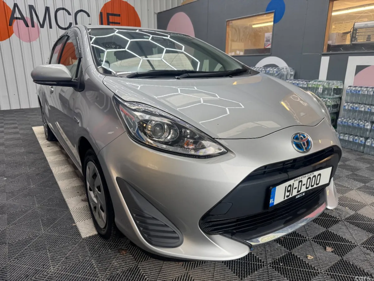 Toyota Aqua Hatchback, Petrol, 2019, Silver