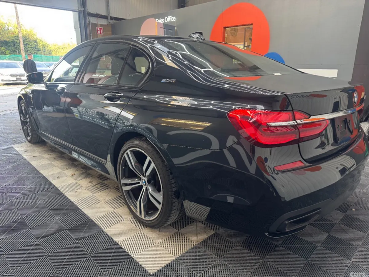BMW 7-Series Saloon, Petrol, 2017, Black