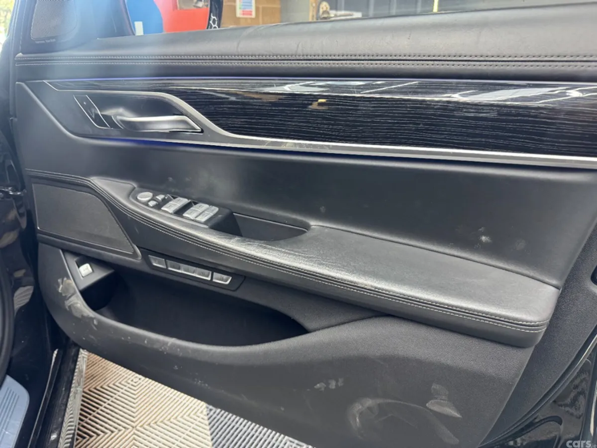 BMW 7-Series Saloon, Petrol, 2017, Black