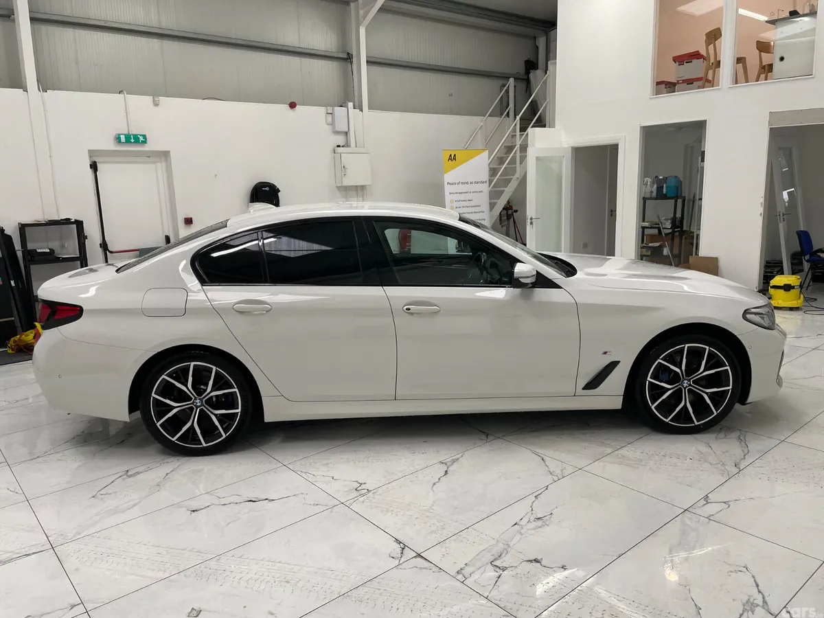 BMW 5-Series Saloon, Petrol Plug-in Hybrid, 2021, White