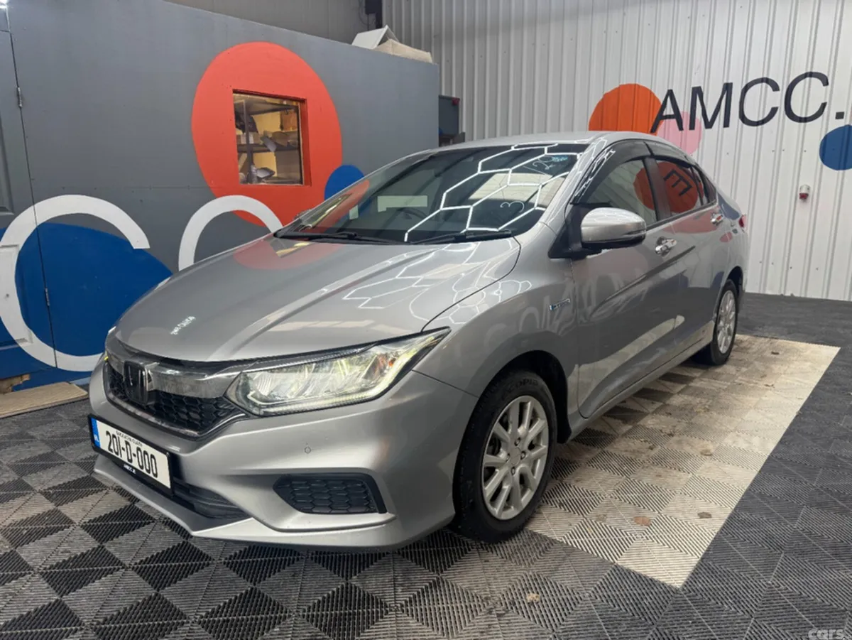 Honda Grace Saloon, Petrol Hybrid, 2020, Silver