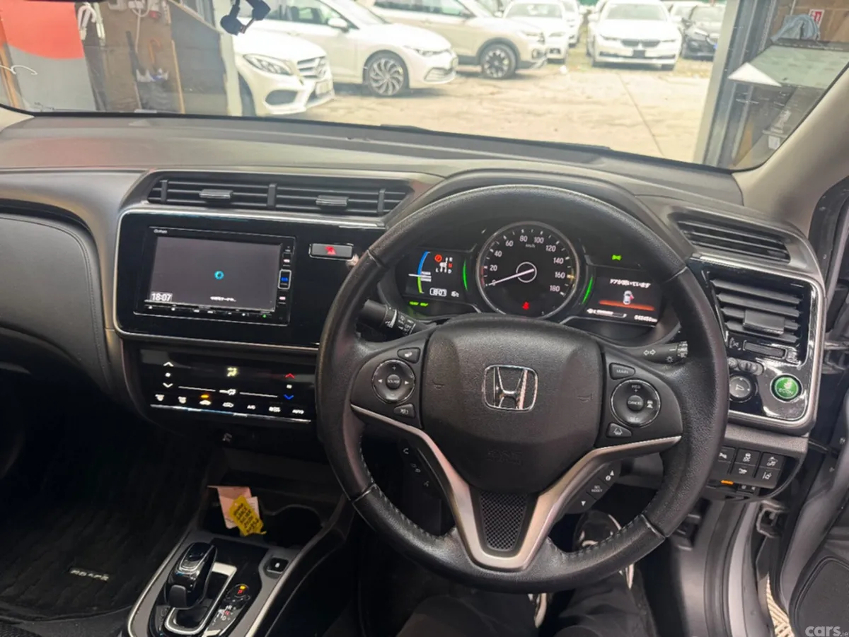 Honda Grace Saloon, Petrol Hybrid, 2020, Silver