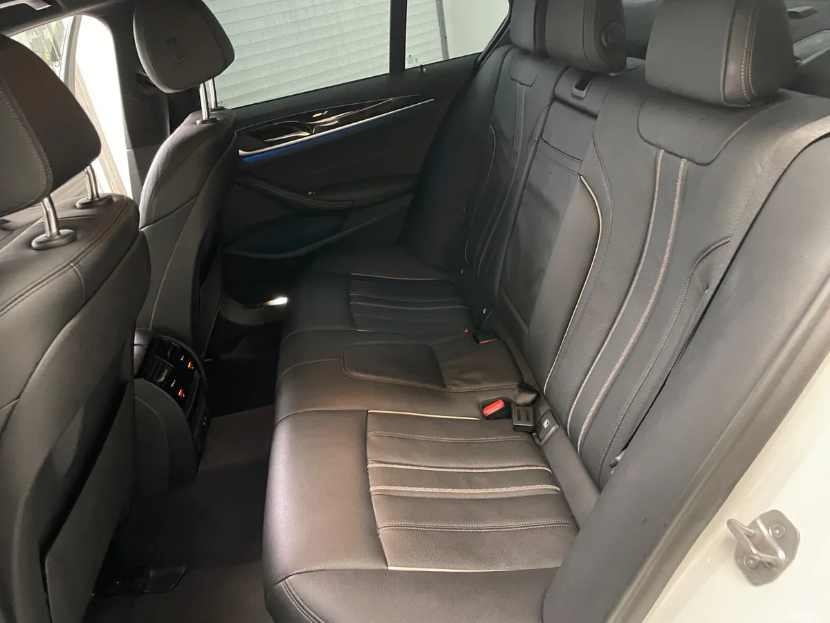 BMW 5-Series Saloon, Petrol Plug-in Hybrid, 2021, White