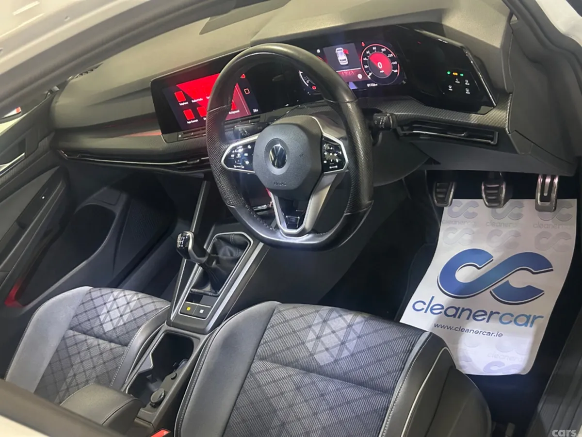 Volkswagen Golf Hatchback, Diesel, 2022, White