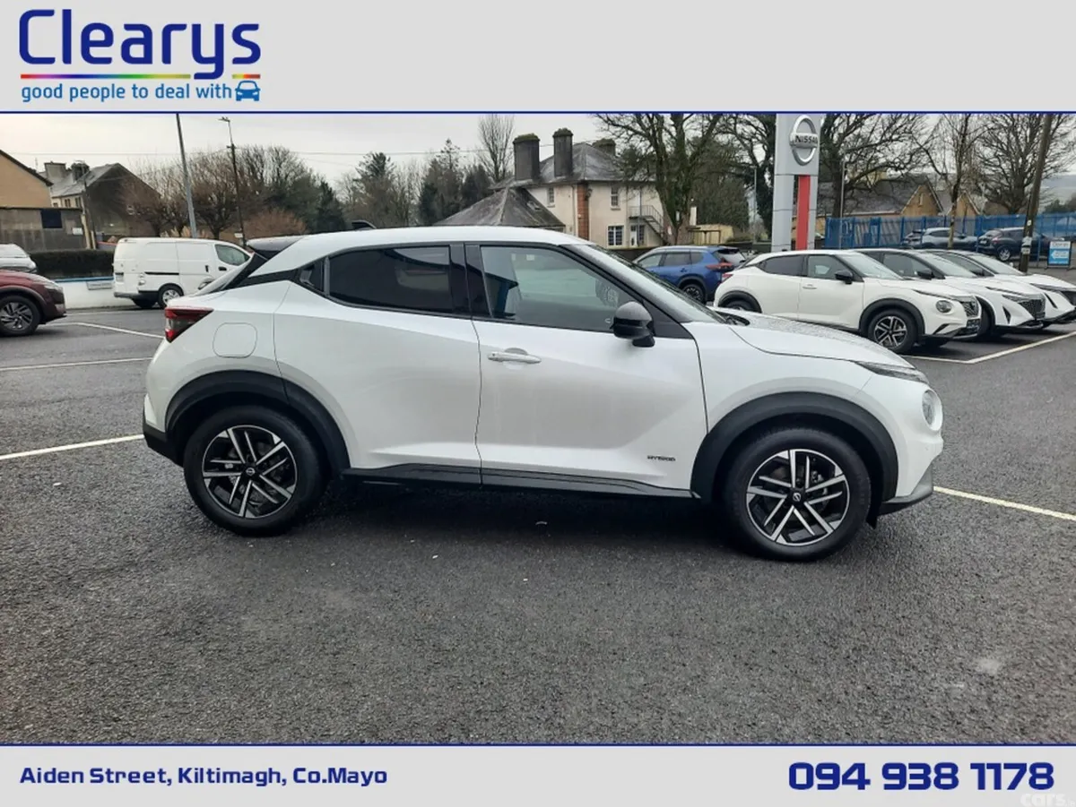 Nissan Juke MPV, Petrol Hybrid, 2025, White
