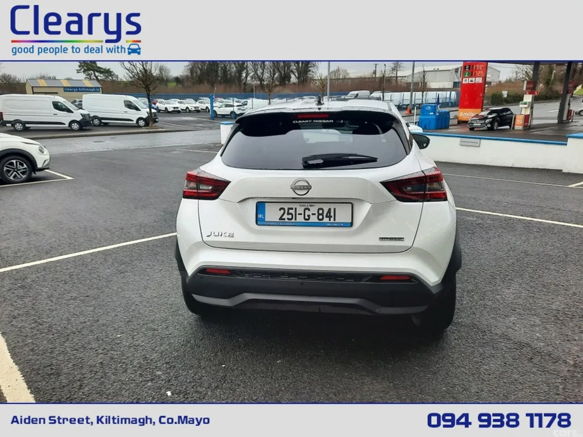 Nissan Juke MPV, Petrol Hybrid, 2025, White