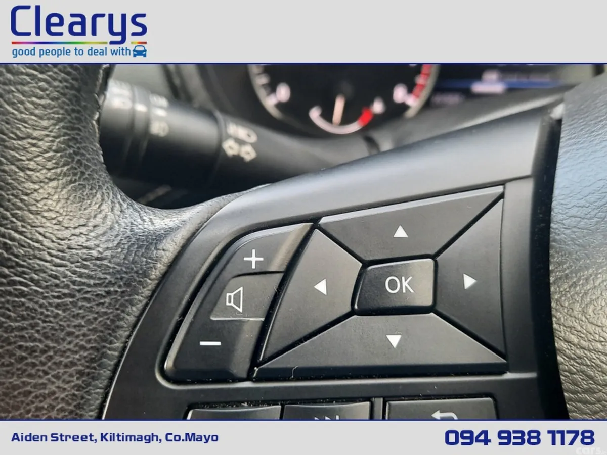 Nissan Juke MPV, Petrol, 2021, Grey