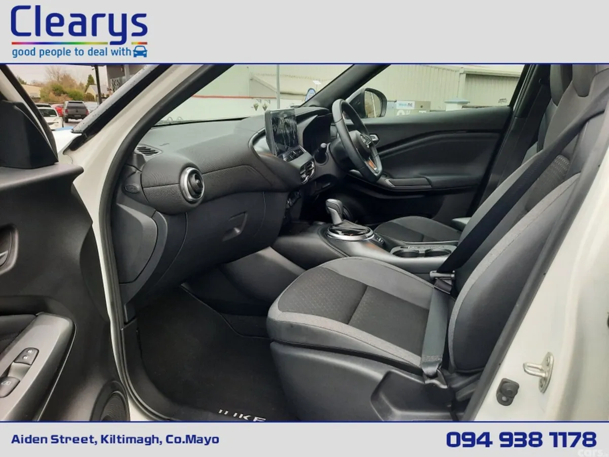 Nissan Juke MPV, Petrol Hybrid, 2025, White