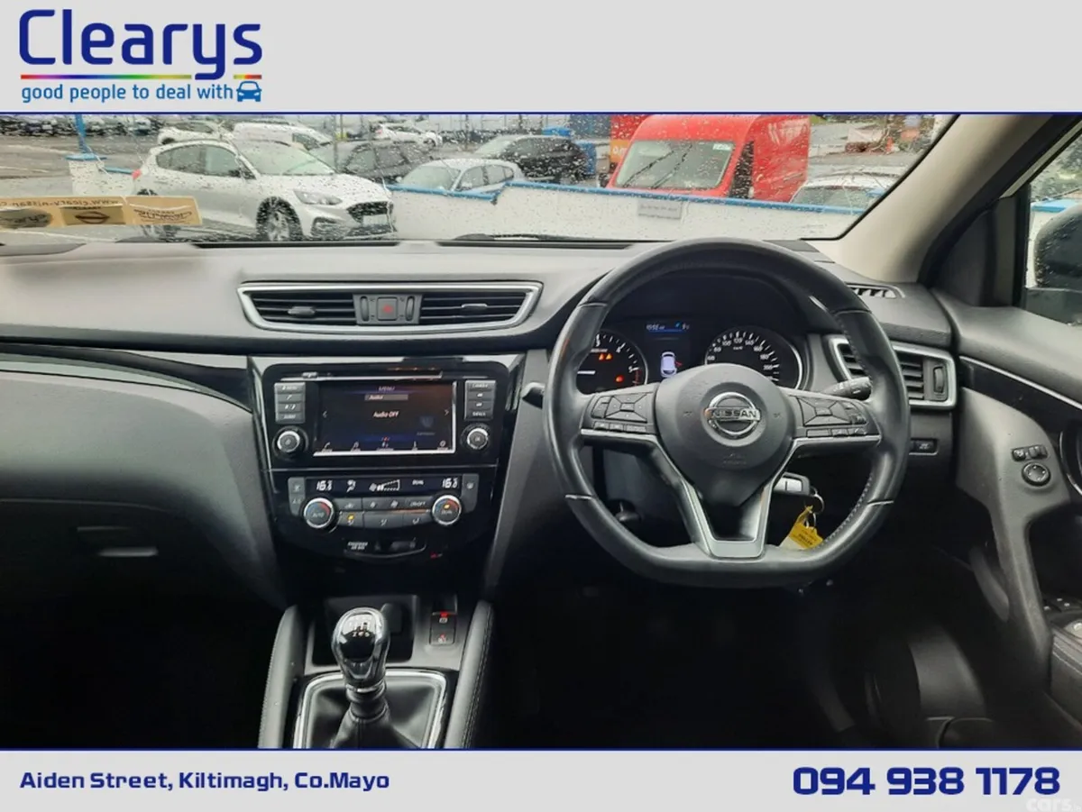 Nissan Qashqai MPV, Diesel, 2021, White