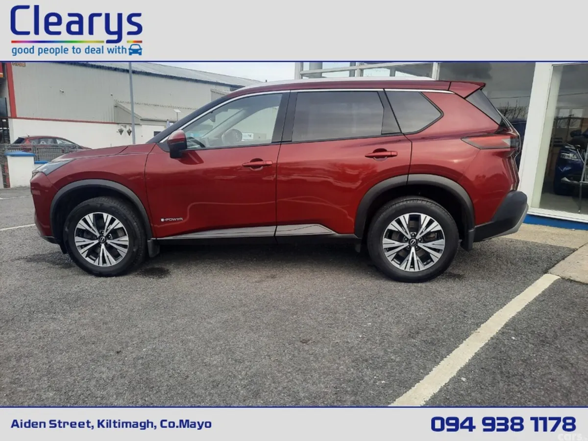 Nissan X-Trail MPV, Petrol Hybrid, 2023, Red
