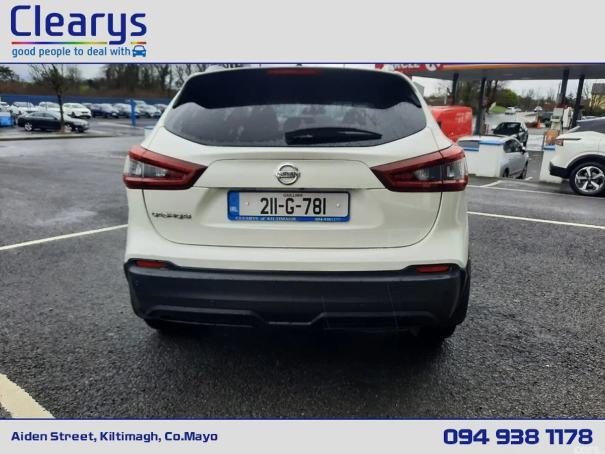 Nissan Qashqai MPV, Diesel, 2021, White