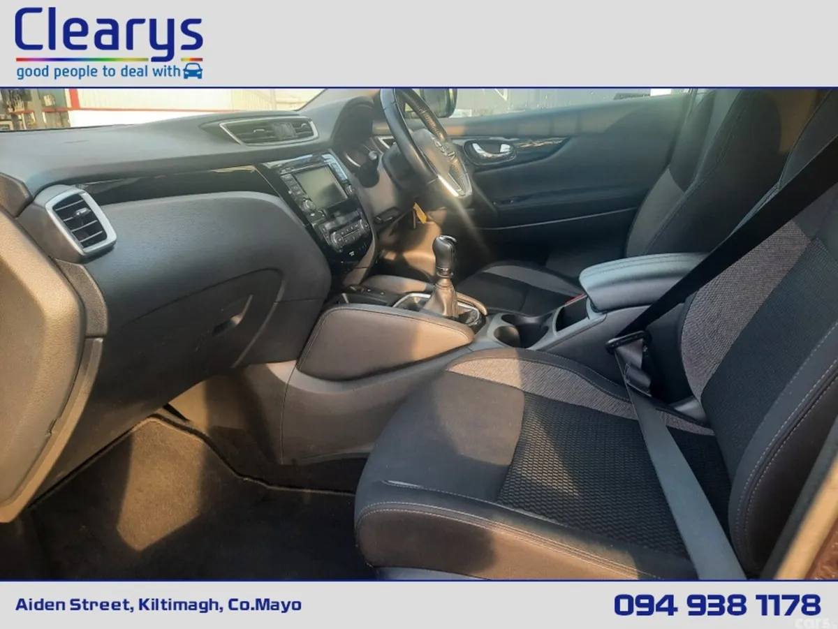 Nissan Qashqai MPV, Diesel, 2020, Purple