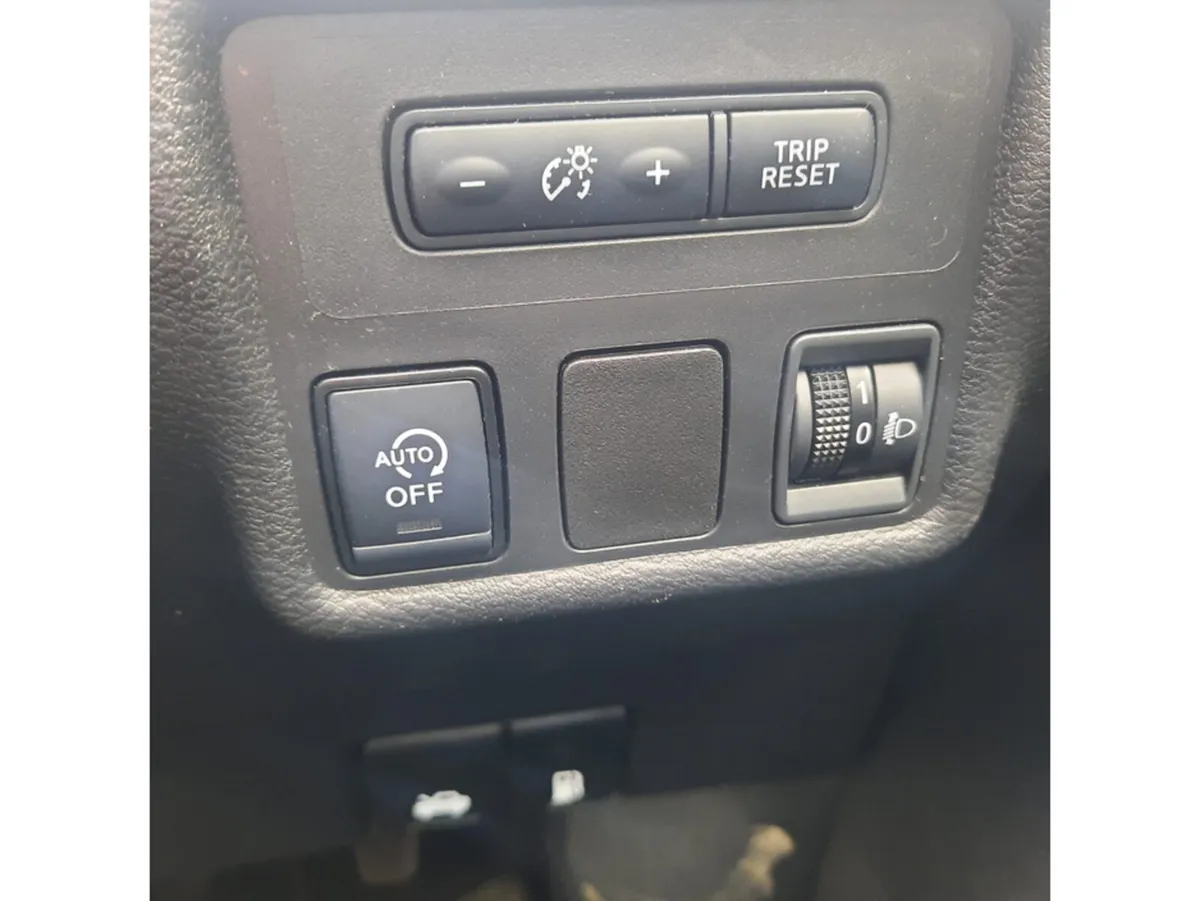 Nissan Micra Hatchback, Petrol, 2021, Grey