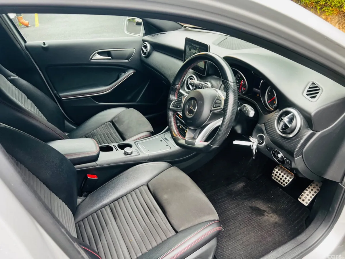 Mercedes-Benz A-Class Hatchback, Diesel, 2017, Silver