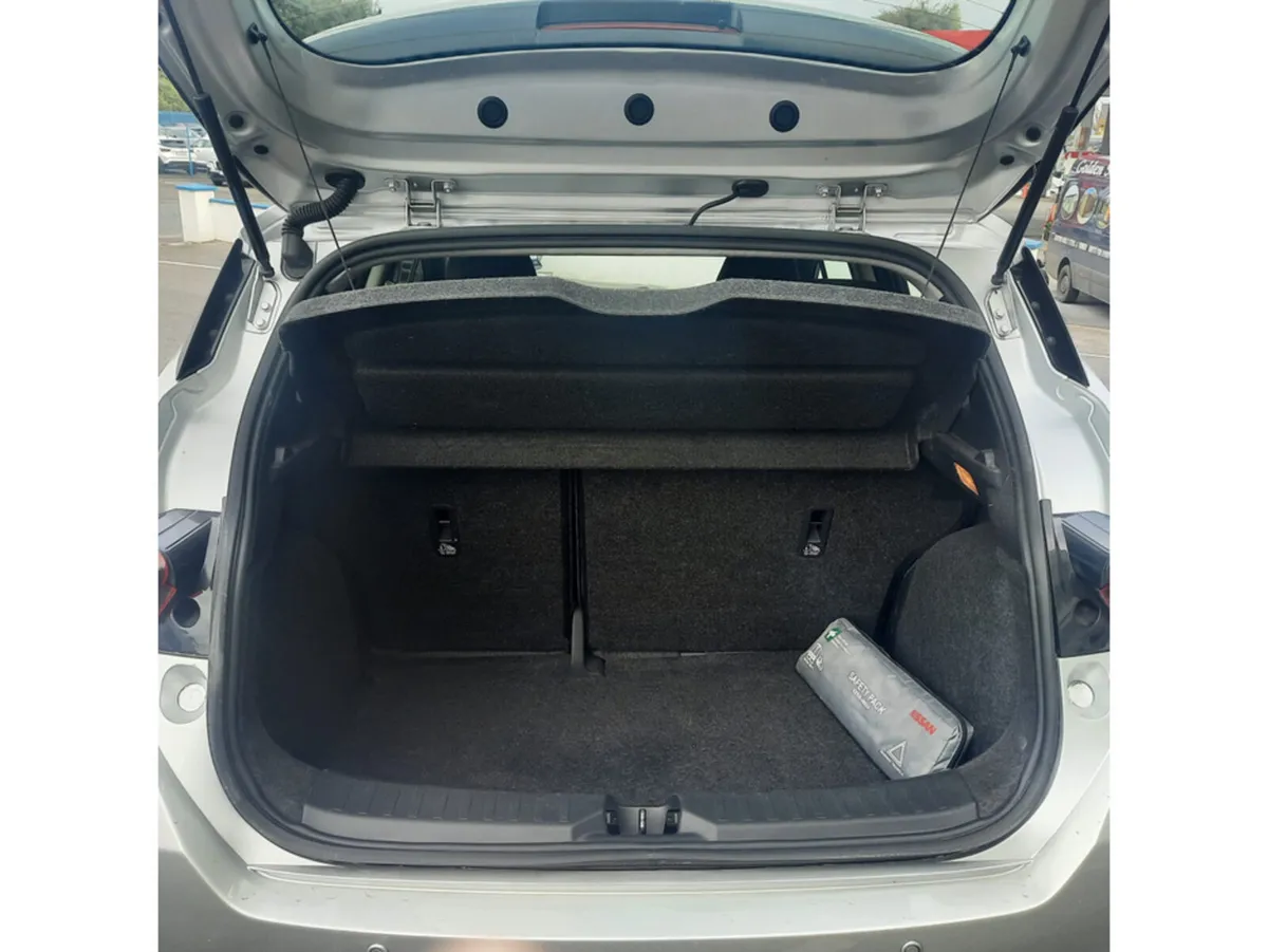 Nissan Micra Hatchback, Petrol, 2021, Grey