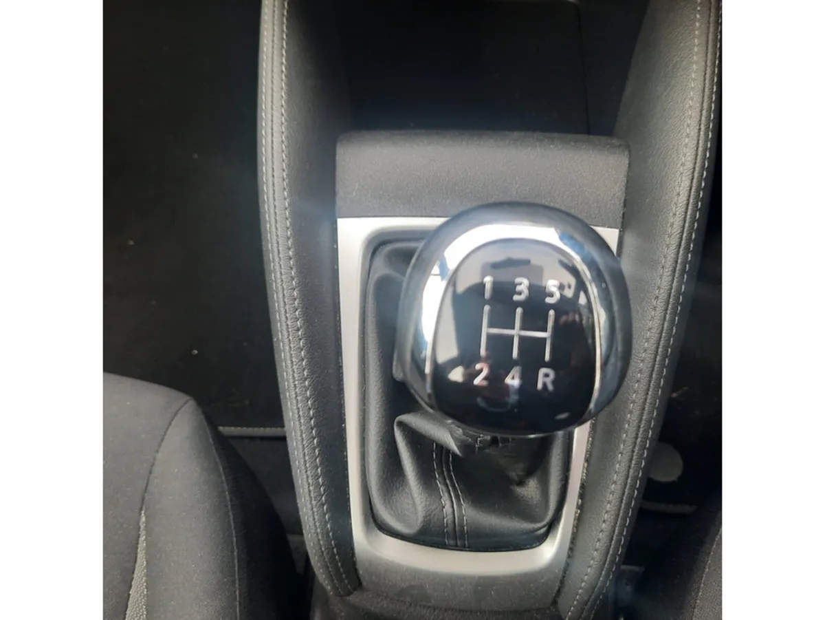 Nissan Micra Hatchback, Petrol, 2021, Grey