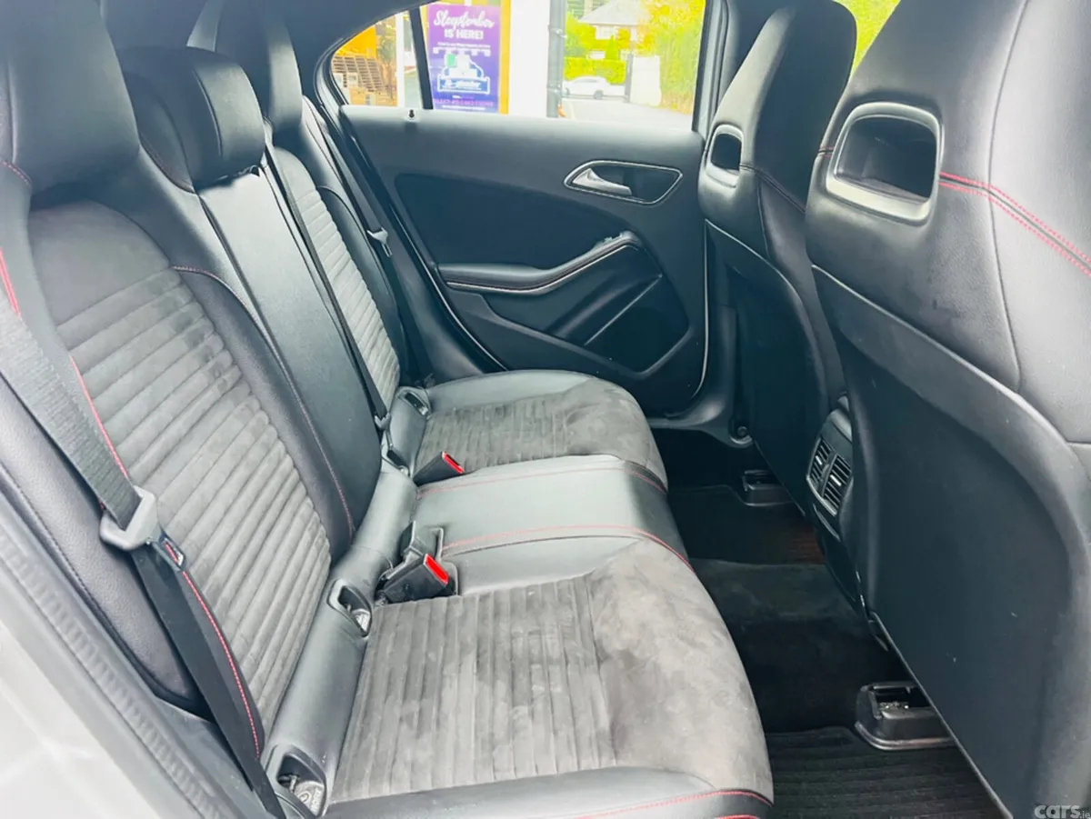 Mercedes-Benz A-Class Hatchback, Diesel, 2017, Silver