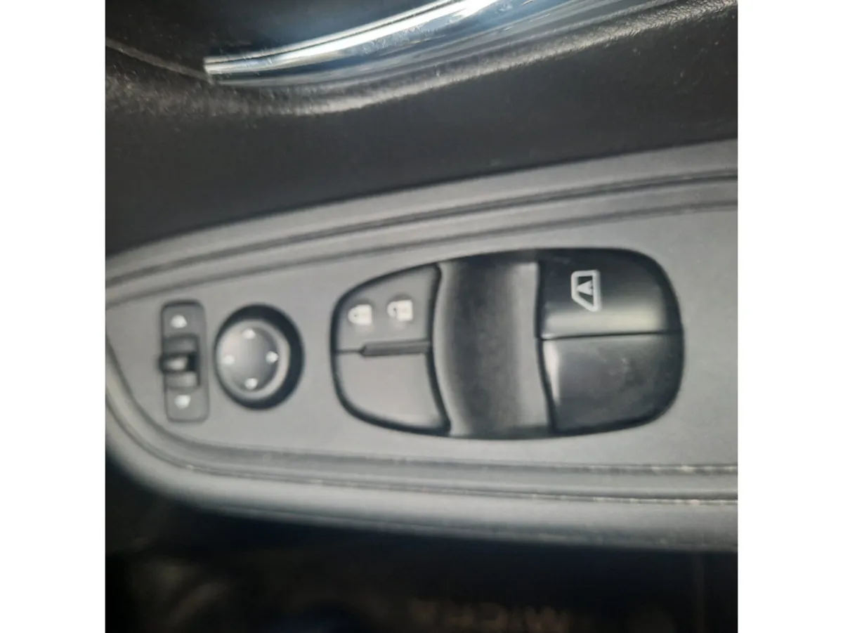 Nissan Micra Hatchback, Petrol, 2021, Grey