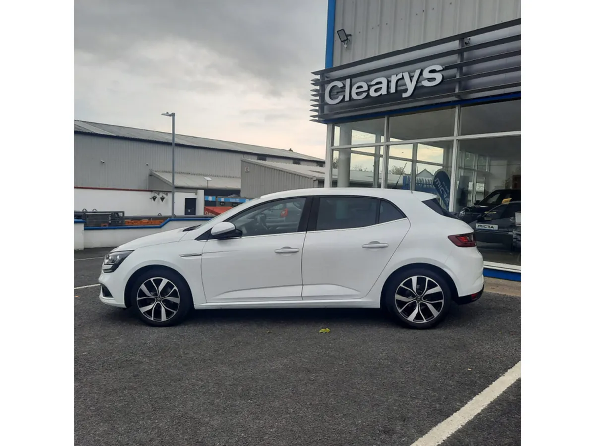 Renault Megane Hatchback, Diesel, 2018, White