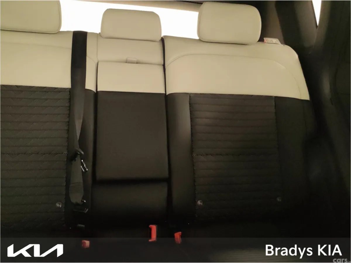 Kia EV4 Hatchback, Electric, 2025, Grey