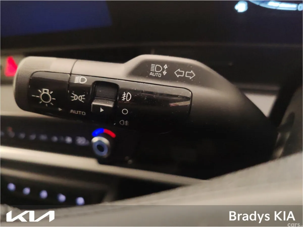 Kia Sportage MPV, Diesel, 2025, Blue