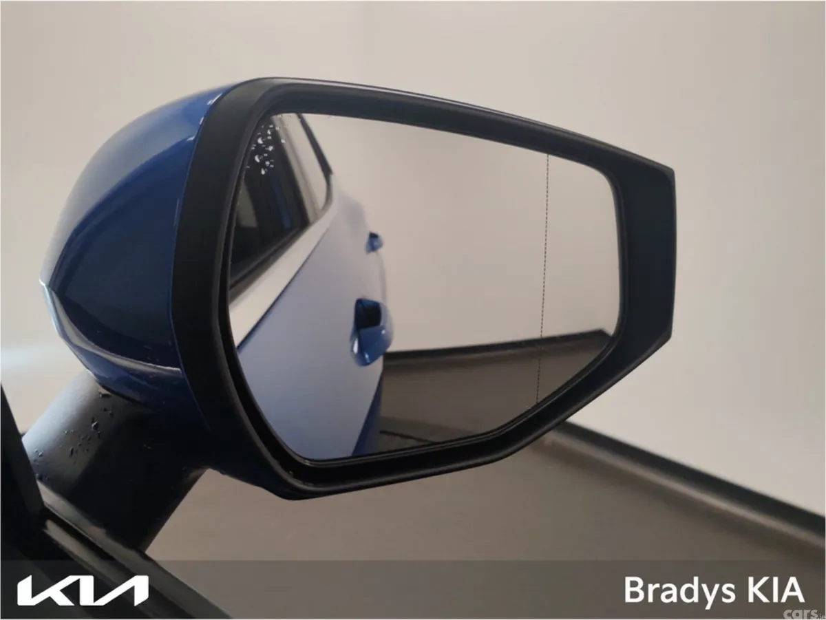 Kia Sportage MPV, Diesel, 2025, Blue