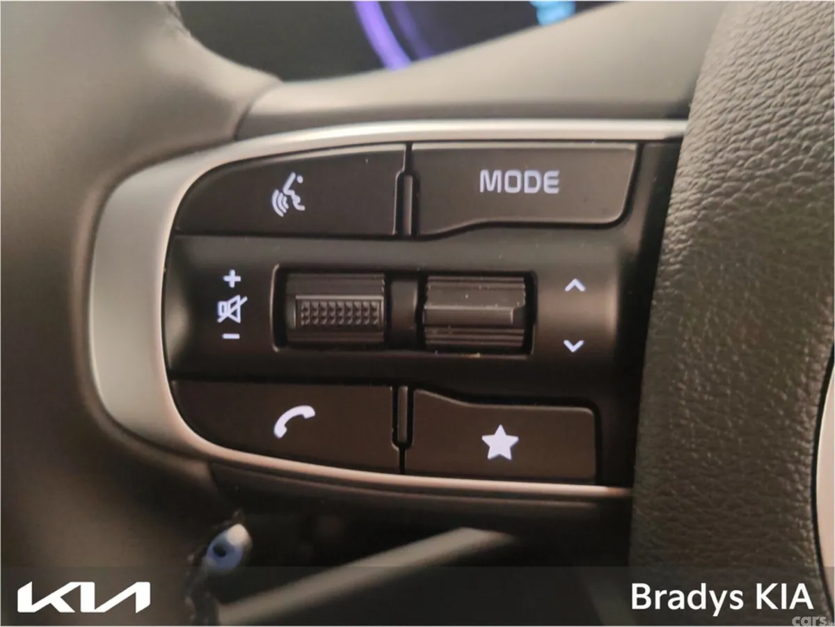 Kia Sportage MPV, Diesel, 2025, Blue