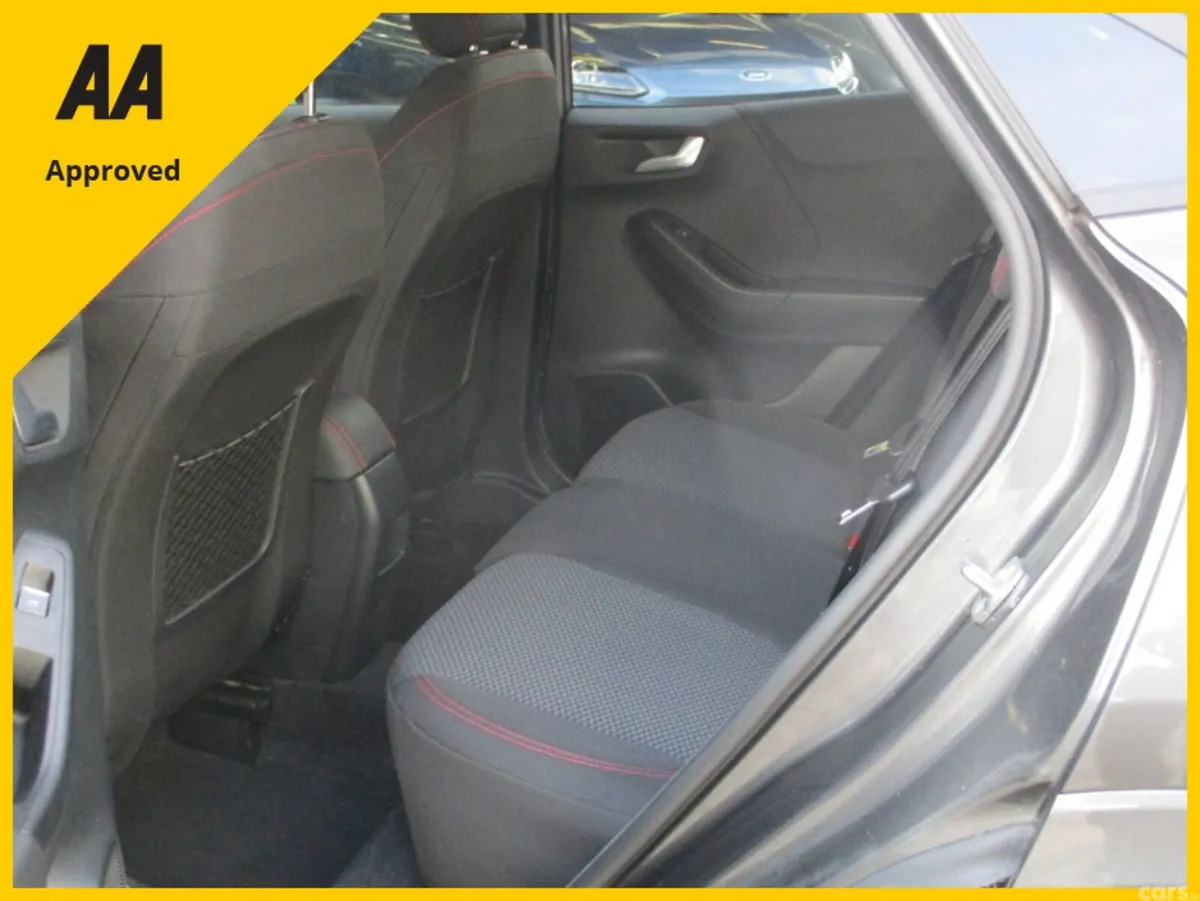 Ford Puma MPV, Petrol Hybrid, 2023, Grey