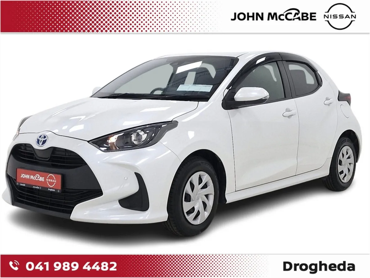 Toyota Yaris Hatchback, Petrol Hybrid, 2023, White