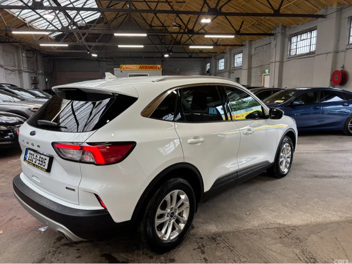 Ford Kuga MPV, Petrol, 2023, White