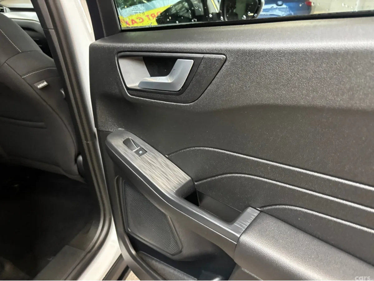 Ford Kuga MPV, Petrol, 2023, White
