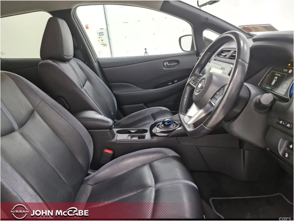 Nissan Leaf Hatchback, Electric, 2019, White
