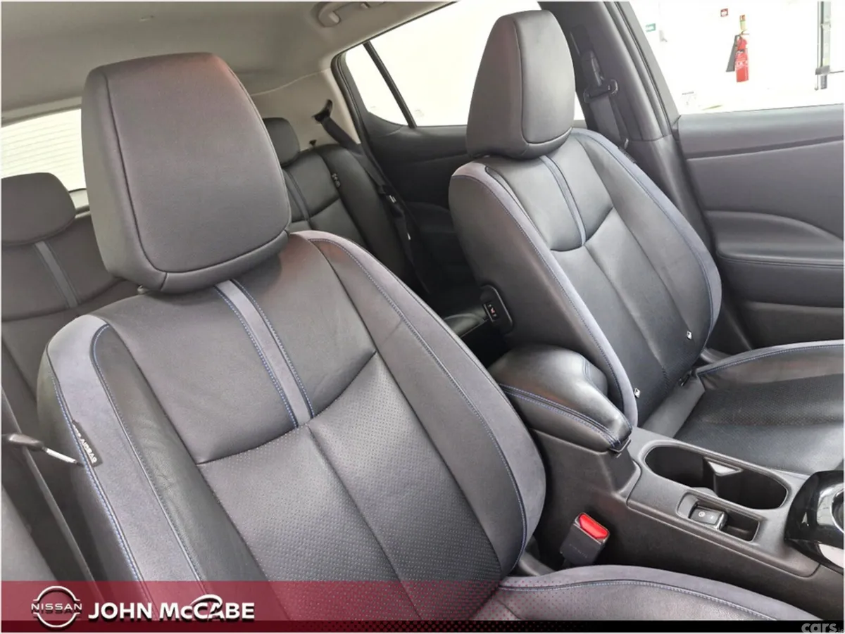 Nissan Leaf Hatchback, Electric, 2019, White