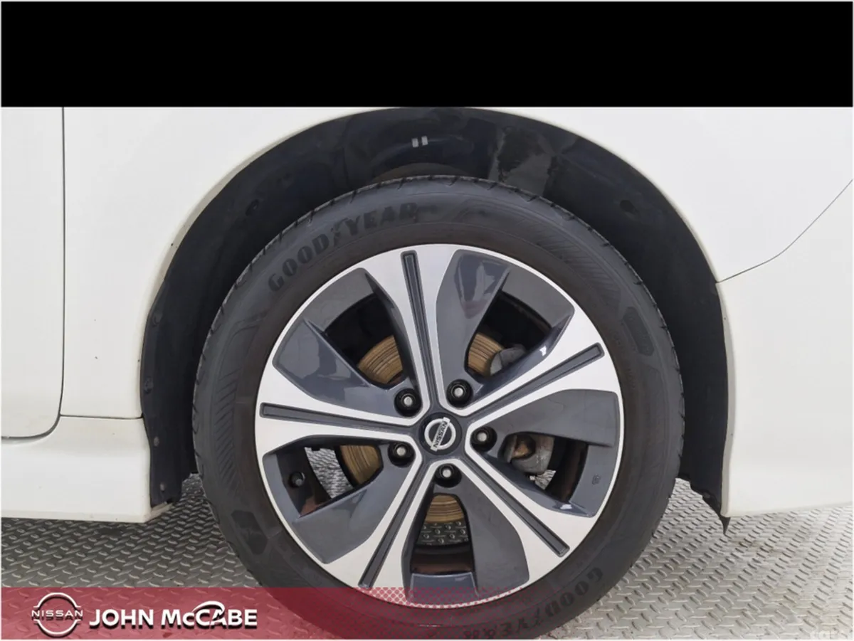 Nissan Leaf Hatchback, Electric, 2019, White