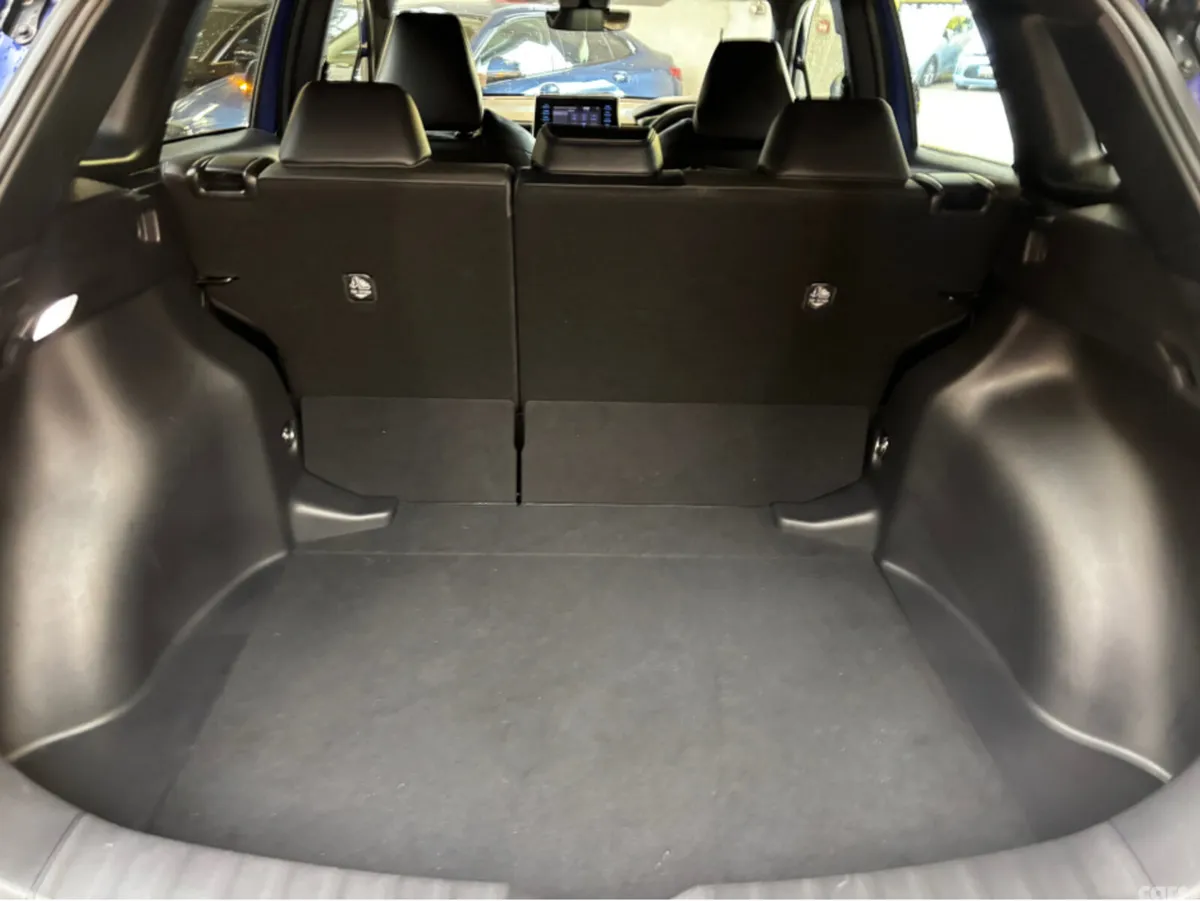 Toyota Corolla Cross Hatchback, Petrol Hybrid, 2024, Blue