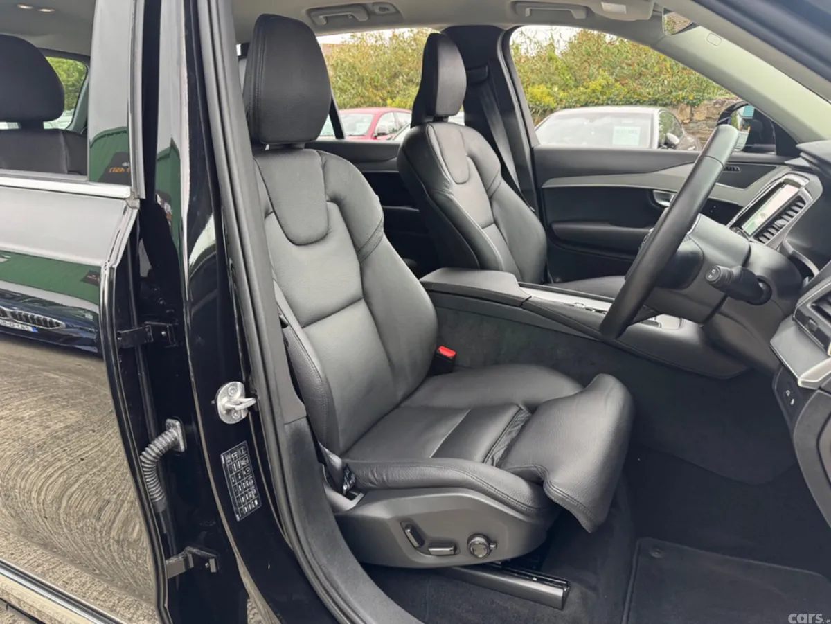 Volvo XC90 Estate, Petrol Plug-in Hybrid, 2024, Black