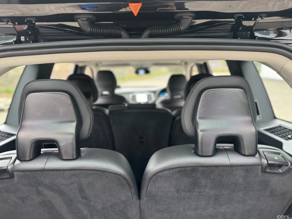Volvo XC90 Estate, Petrol Plug-in Hybrid, 2024, Black