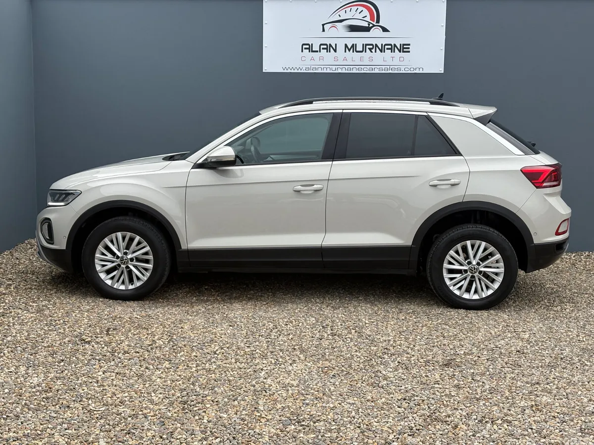 Volkswagen T-Roc SUV, Diesel, 2022, Grey