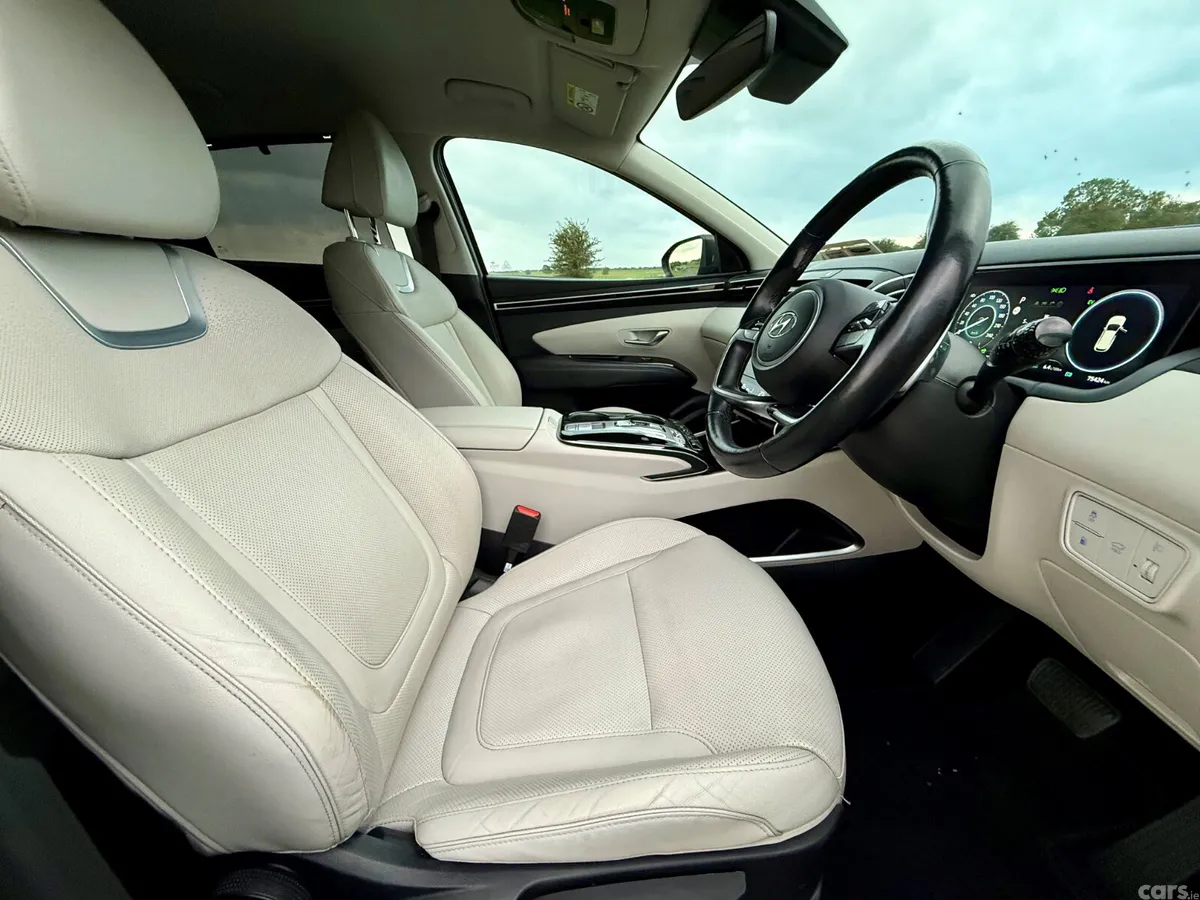 Hyundai Tucson SUV, Petrol Plug-in Hybrid, 2021, Red