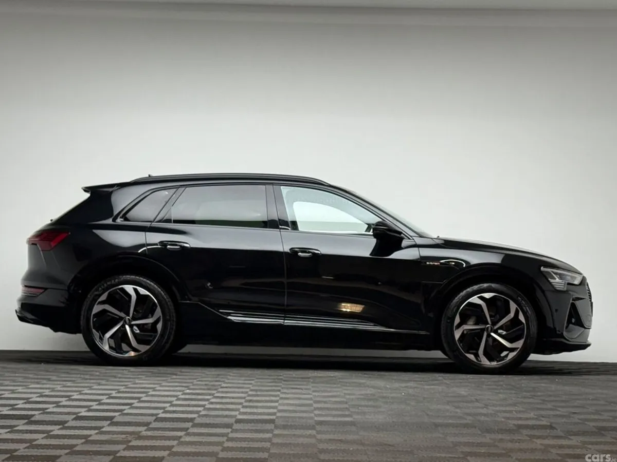 Audi e-tron SUV, Electric, 2023, Black