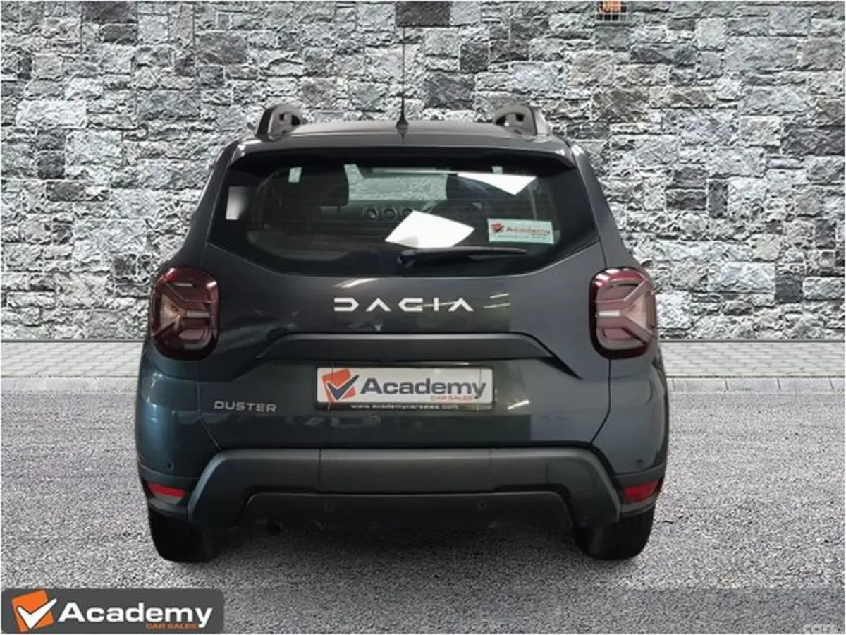 Dacia Duster SUV, Petrol, 2023, Grey