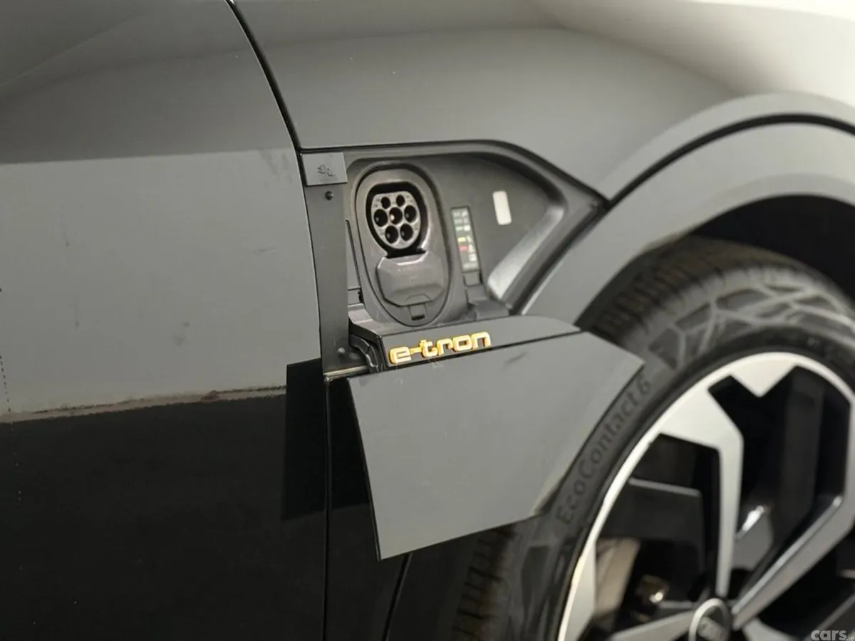 Audi e-tron SUV, Electric, 2023, Black