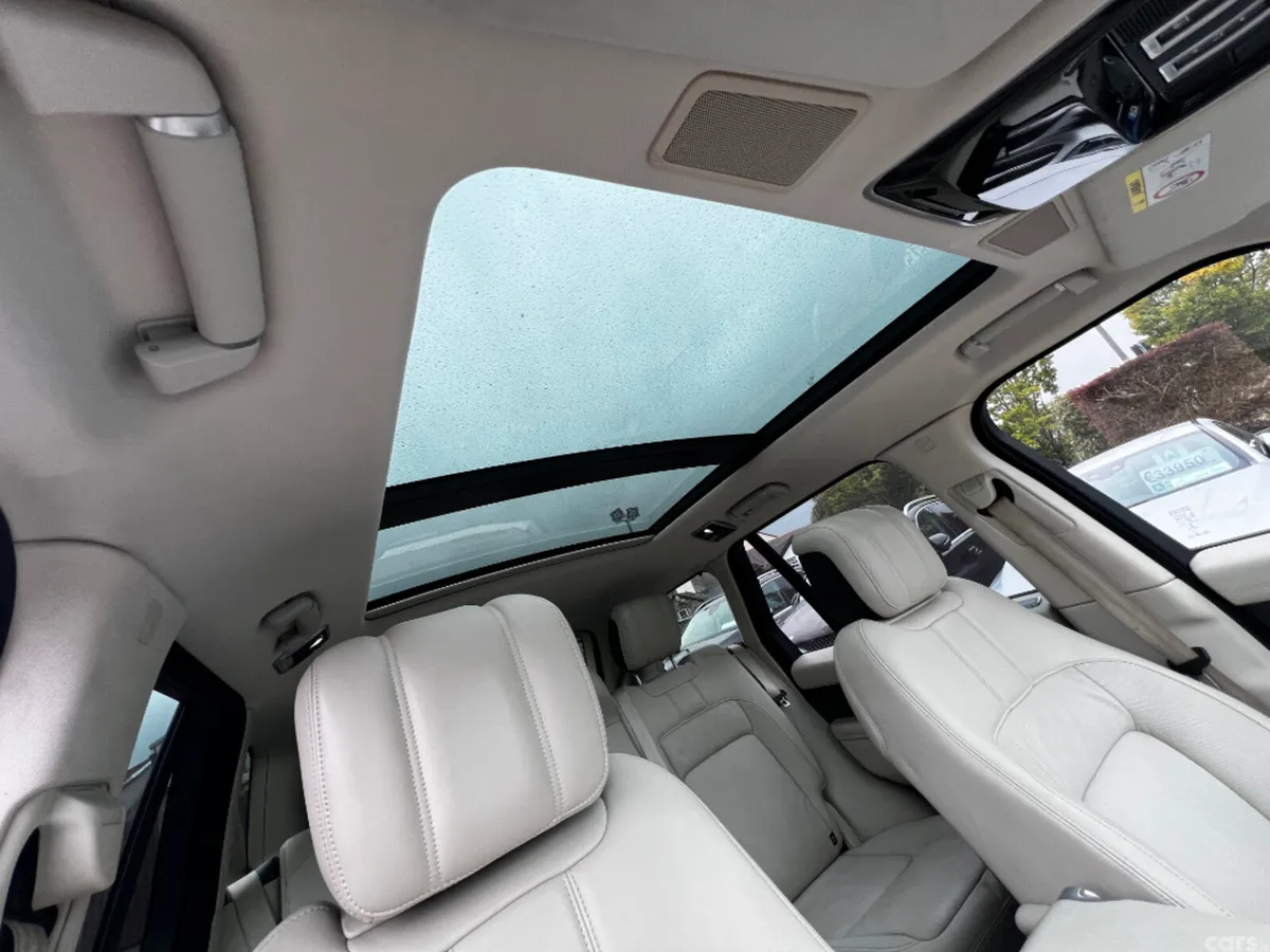 Land Rover Range Rover Estate, Petrol Plug-in Hybrid, 2020, Silver